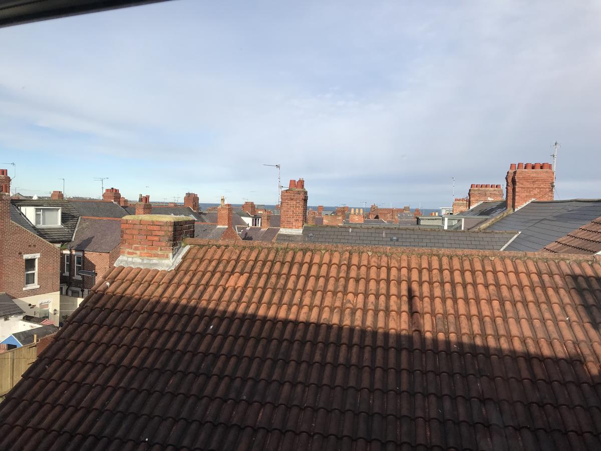 Lighthouse Guest House Whitley Bay Exteriör bild